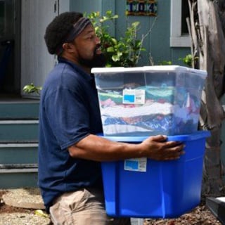 Nunes & Son Moving Services Profile Image